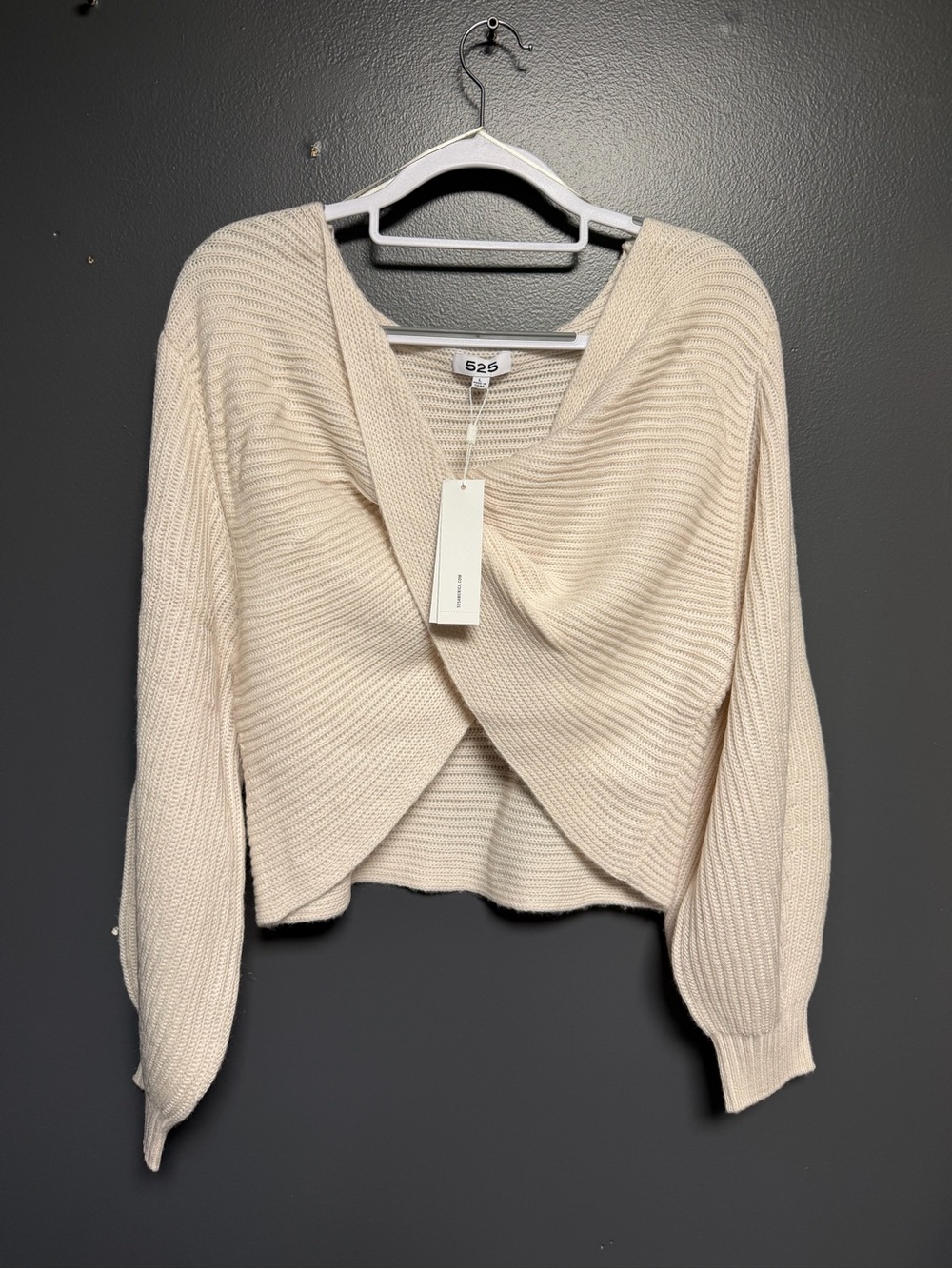 NWT 525 America Revolve Two Way Twist Front Sweater Cream L